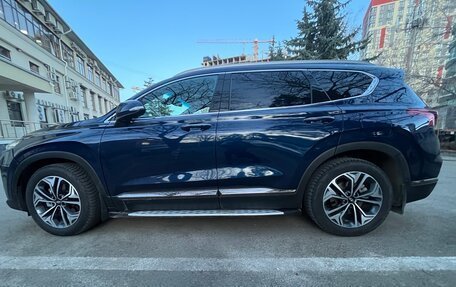 Hyundai Santa Fe IV, 2019 год, 3 050 000 рублей, 4 фотография