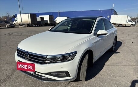 Volkswagen Passat B8 рестайлинг, 2021 год, 4 000 000 рублей, 23 фотография