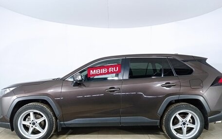 Toyota RAV4, 2019 год, 2 680 000 рублей, 8 фотография