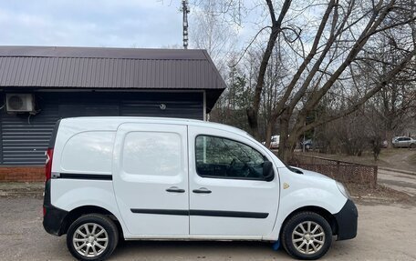 Renault Kangoo II рестайлинг, 2012 год, 670 000 рублей, 3 фотография