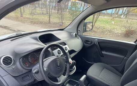 Renault Kangoo II рестайлинг, 2012 год, 670 000 рублей, 16 фотография