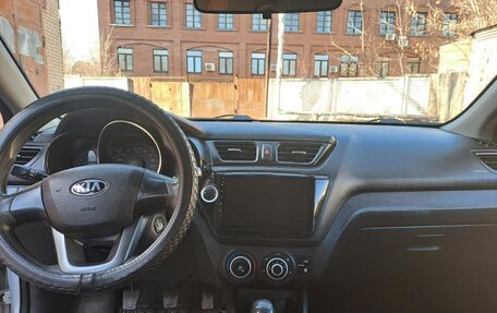 KIA Rio III рестайлинг, 2013 год, 679 000 рублей, 16 фотография