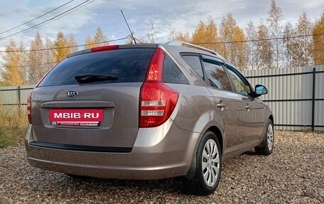 KIA cee'd I рестайлинг, 2009 год, 870 000 рублей, 3 фотография