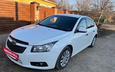 Chevrolet Cruze II, 2012 год, 840 000 рублей, 3 фотография