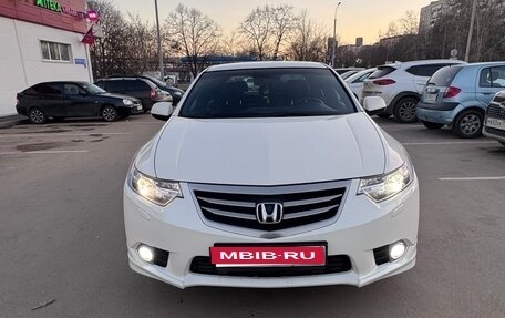 Honda Accord VIII рестайлинг, 2011 год, 1 750 000 рублей, 1 фотография