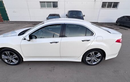 Honda Accord VIII рестайлинг, 2011 год, 1 750 000 рублей, 2 фотография