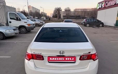 Honda Accord VIII рестайлинг, 2011 год, 1 750 000 рублей, 3 фотография