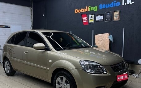 KIA Rio II, 2010 год, 650 000 рублей, 1 фотография