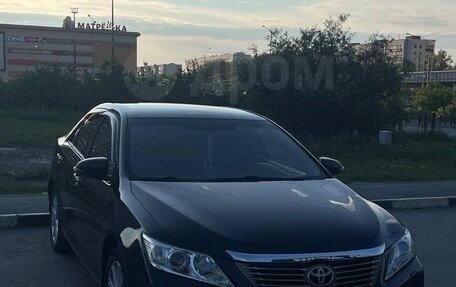 Toyota Camry, 2013 год, 1 950 000 рублей, 13 фотография