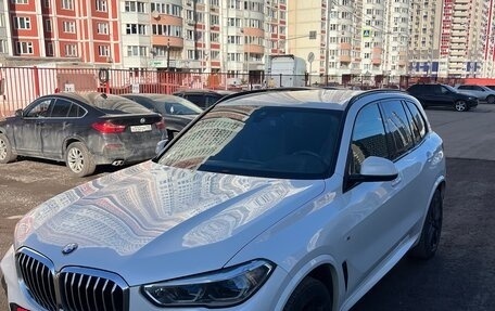 BMW X5, 2021 год, 7 900 000 рублей, 2 фотография