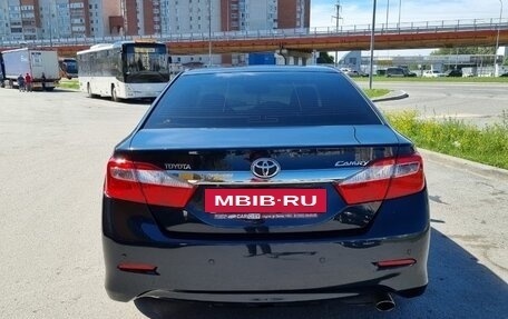 Toyota Camry, 2013 год, 1 950 000 рублей, 19 фотография