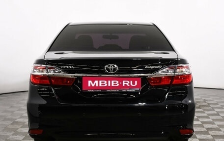 Toyota Camry, 2015 год, 1 647 000 рублей, 6 фотография