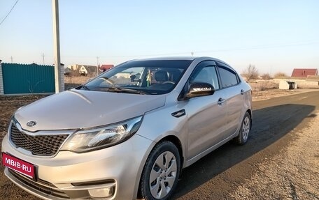 KIA Rio III рестайлинг, 2016 год, 610 000 рублей, 1 фотография