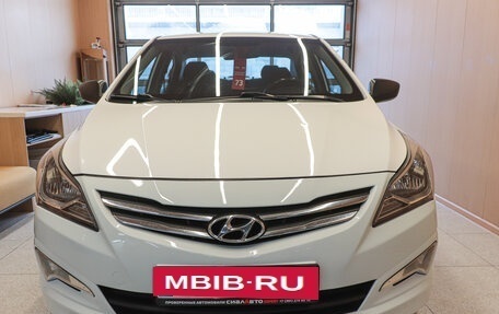 Hyundai Solaris II рестайлинг, 2014 год, 1 050 000 рублей, 2 фотография