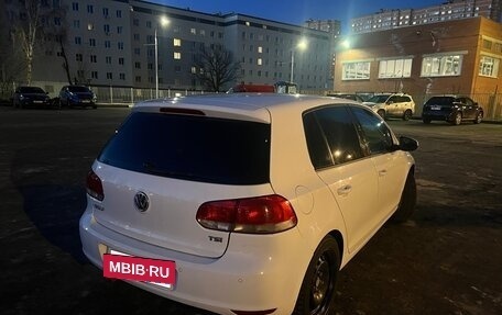 Volkswagen Golf VI, 2011 год, 800 000 рублей, 5 фотография