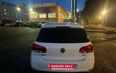 Volkswagen Golf VI, 2011 год, 800 000 рублей, 6 фотография