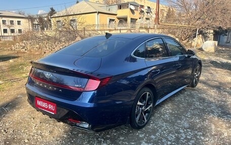 Hyundai Sonata VIII, 2021 год, 2 150 000 рублей, 2 фотография