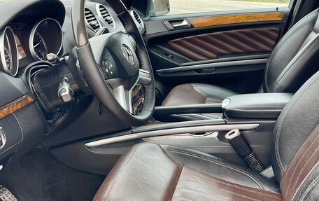 Mercedes-Benz GL-Класс, 2012 год, 2 250 000 рублей, 22 фотография