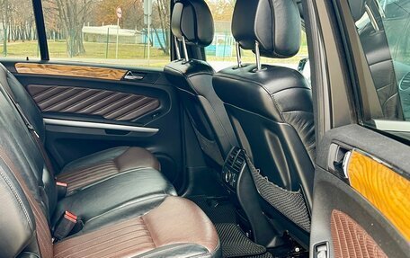 Mercedes-Benz GL-Класс, 2012 год, 2 250 000 рублей, 29 фотография