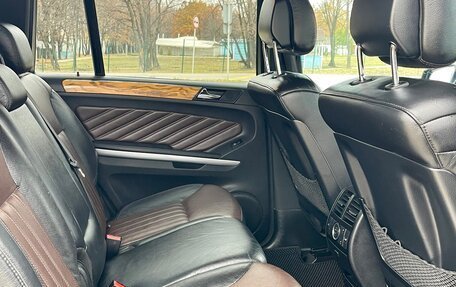Mercedes-Benz GL-Класс, 2012 год, 2 250 000 рублей, 30 фотография