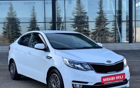 KIA Rio III рестайлинг, 2016 год, 1 100 000 рублей, 4 фотография