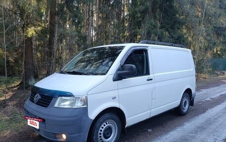 Volkswagen Transporter T5 рестайлинг, 2006 год, 875 000 рублей, 2 фотография