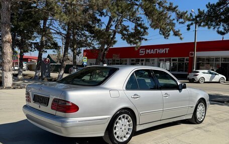 Mercedes-Benz E-Класс, 1999 год, 825 000 рублей, 13 фотография