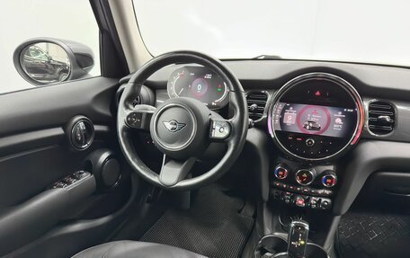 MINI Hatch, 2022 год, 3 035 000 рублей, 15 фотография