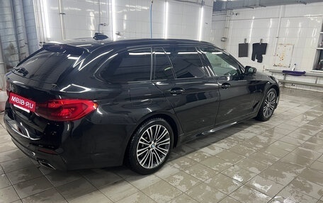 BMW 5 серия, 2019 год, 3 790 000 рублей, 3 фотография