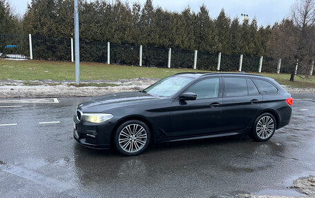 BMW 5 серия, 2019 год, 3 790 000 рублей, 28 фотография