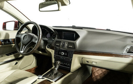 Mercedes-Benz E-Класс, 2012 год, 1 450 000 рублей, 9 фотография