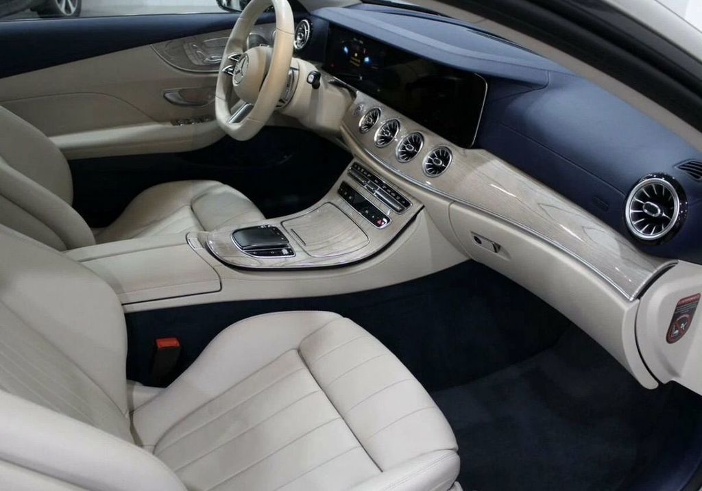 Mercedes-Benz E-Класс, 2021 год, 6 450 000 рублей, 8 фотография