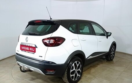 Renault Kaptur I рестайлинг, 2017 год, 1 550 000 рублей, 5 фотография