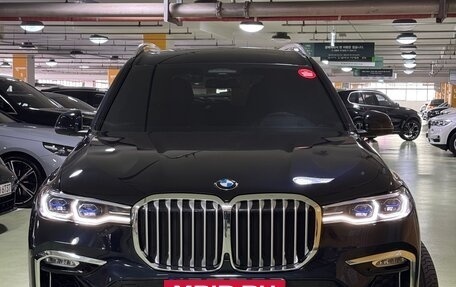 BMW X7, 2022 год, 7 000 000 рублей, 2 фотография