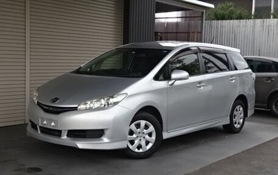 Toyota Wish II, 2013 год, 943 000 рублей, 1 фотография