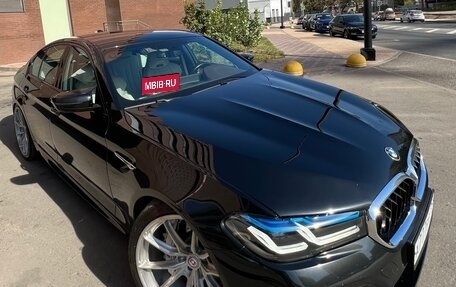 BMW 5 серия, 2018 год, 6 390 000 рублей, 10 фотография
