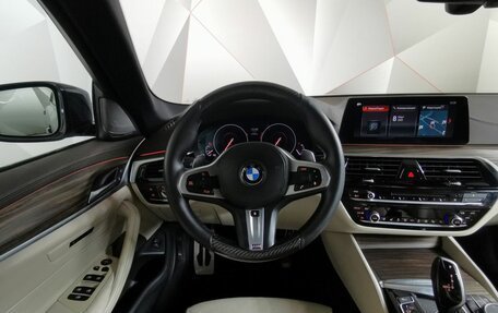 BMW 5 серия, 2018 год, 4 197 000 рублей, 11 фотография