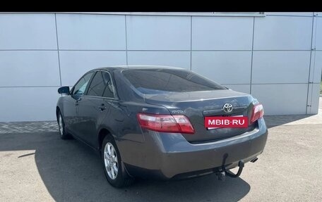 Toyota Camry, 2009 год, 1 450 000 рублей, 2 фотография