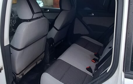 Volkswagen Tiguan I, 2010 год, 930 000 рублей, 4 фотография