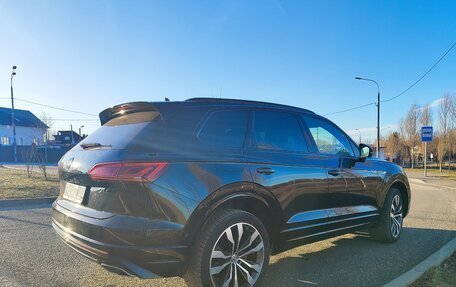 Volkswagen Touareg III, 2020 год, 6 900 000 рублей, 2 фотография