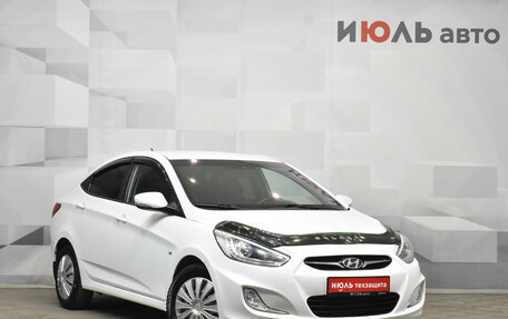 Hyundai Solaris II рестайлинг, 2013 год, 1 030 000 рублей, 4 фотография
