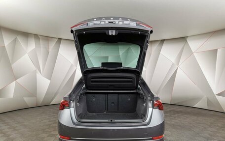 Skoda Octavia IV, 2021 год, 2 395 000 рублей, 21 фотография