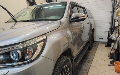 Toyota Hilux VIII, 2017 год, 4 199 000 рублей, 12 фотография