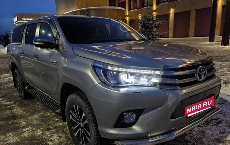 Toyota Hilux VIII, 2017 год, 4 199 000 рублей, 6 фотография