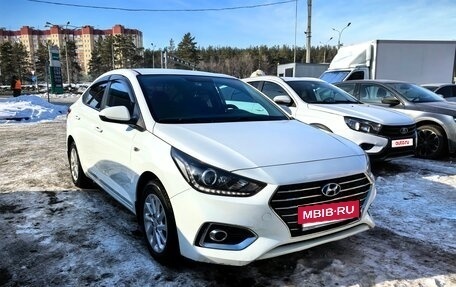 Hyundai Solaris II рестайлинг, 2018 год, 1 500 000 рублей, 2 фотография