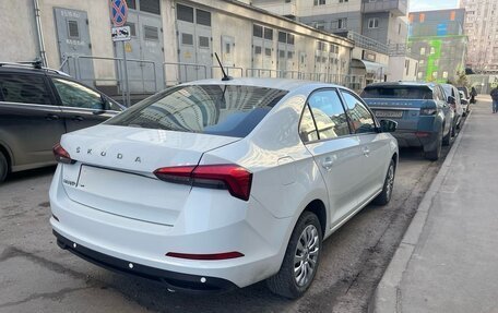 Skoda Rapid II, 2021 год, 1 570 000 рублей, 4 фотография