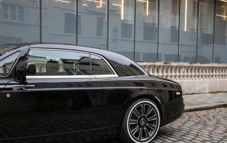 Rolls-Royce Phantom VII рестайлинг, 2015 год, 69 800 000 рублей, 5 фотография