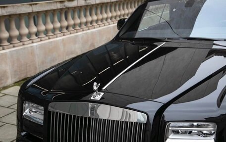 Rolls-Royce Phantom VII рестайлинг, 2015 год, 69 800 000 рублей, 2 фотография