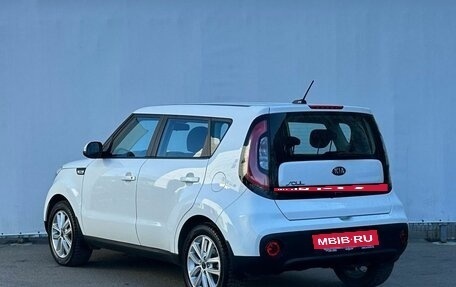 KIA Soul II рестайлинг, 2019 год, 1 830 000 рублей, 7 фотография