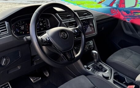 Volkswagen Tiguan II, 2019 год, 2 899 000 рублей, 22 фотография